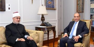 وزير الخارجية يلتقى مع فضيلة مفتى الجمهورية