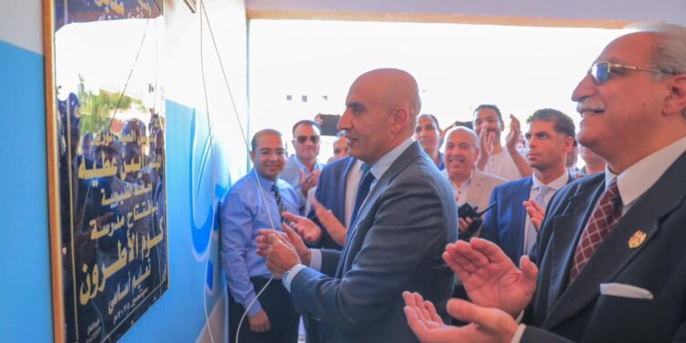 وزير التربية والتعليم ومحافظ القليوبية يفتتحان خمس مدارس جديدة بمحافظة القليوبية
