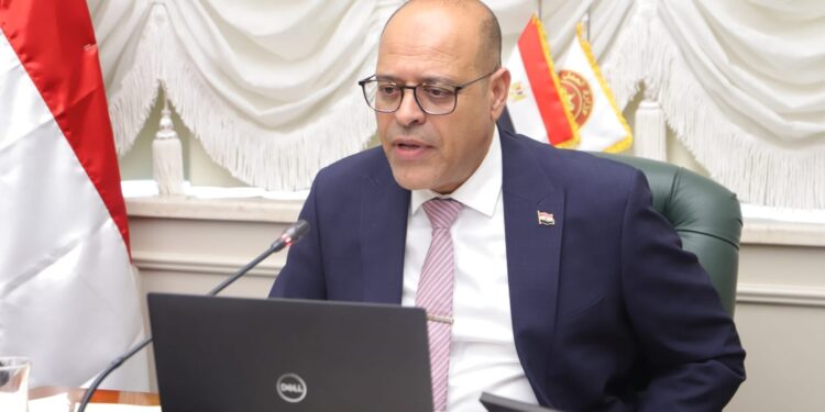 وزير العمل: الخميس إجازة رسمية بالقطاع الخاص بمناسبة ذكرى المولد النبوي الشريف