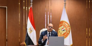 وزير العمل: المزيد من التطوير والتنسيق والتقييم الدوري لمستوى الأداء في الخدمات المُقدمة للمواطنين