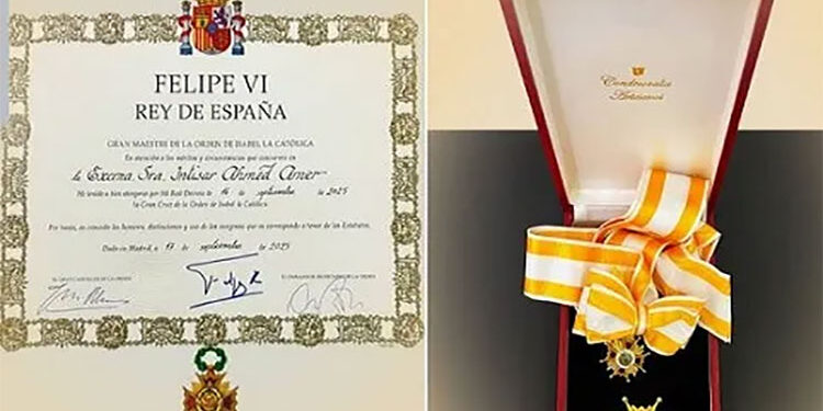 السيدة انتصار السيسى تنشر صورة وسام “إيزابيل لاكاتوليكا” تشكر ملكة إسبانيا