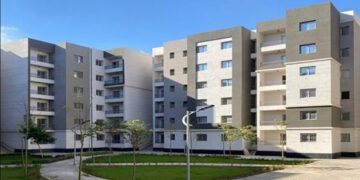 وزير الإسكان يُعلن بدء تسليم وحدات مشروع “ڤالي تاورز إيست” بالعبور الجديدة