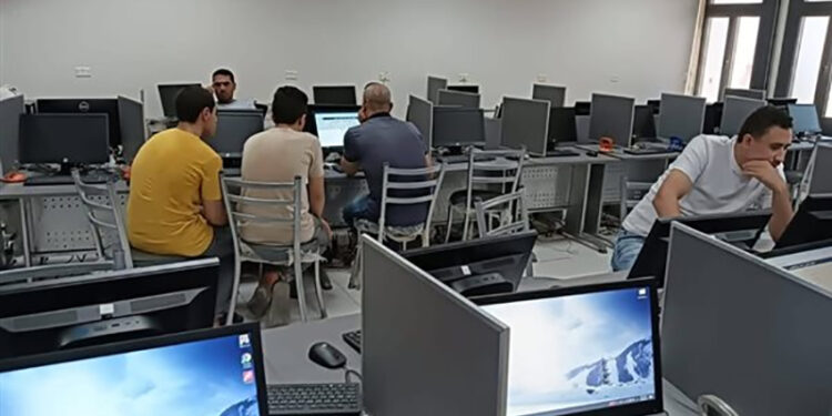 التنسيق الإلكتروني يواصل استقبال رغبات طلاب الشهادات الفنية والمعادلة حتي 14 سبتمبر