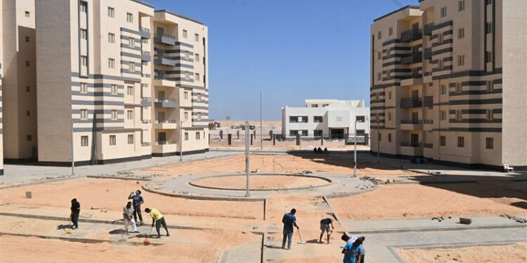 الإسكان:٩٠٪ نسبة تنفيذ  ٦٩٩٤ وحدة سكنية بالمبادرة الرئاسية “سكن لكل المصريين”  بالعاشر من رمضان