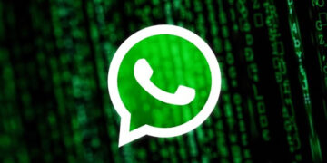 واتساب تكشف عن عملية تجسس خطيرة استهدفت هواتف آيفون