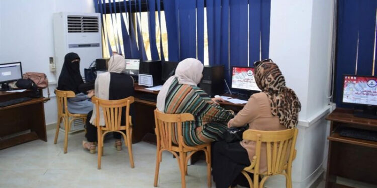 التعليم العالي: اليوم آخر فرصة للتقديم الإلكتروني المباشر لطلاب مدارس التكنولوجيا التطبيقية للالتحاق بالجامعات التكنولوجية