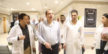 نائب الوزير يجري جولة ميدانية لعدد من المنشآت الطبية بمحافظة كفر الشيخ