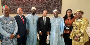 وزير الخارجية يلتقي بالسكرتير العام للأمم المتحدة