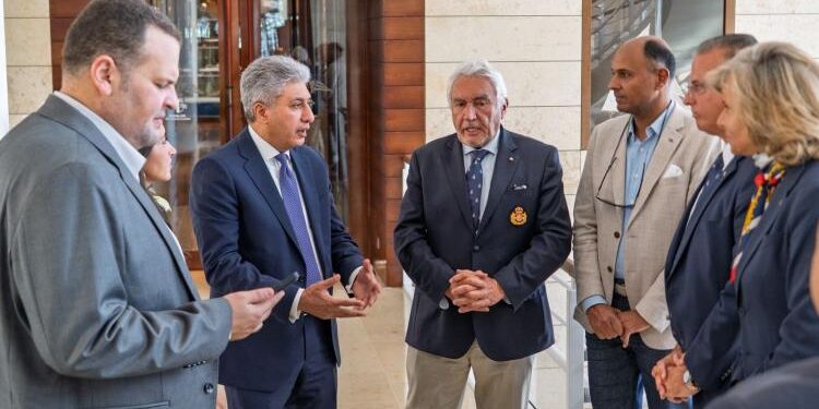 وزير السياحة يلتقي مع الأمين العام ومدير نادي موناكو لليخوت ورئيس مجلس إدارة إحدى كبرى الشركات العالمية العاملة في مجال صناعة اليخوت