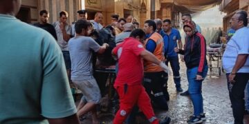 وزيرا العمل والتضامن يقرران صرف 400 ألف جنيه لأسرة كل متوفي في حادث حريق مصنع بالمحلة