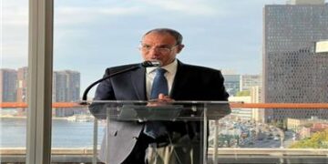 وزير الخارجية يستضيف الدول الأعضاء في منصة الدول المقترضة