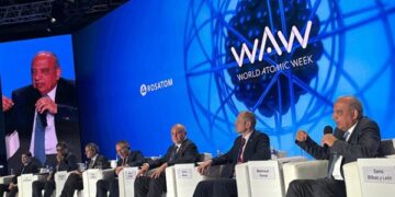 وزير الكهرباء: من حق الشعوب أن تجني ثمار التقدم العلمي والتكنولوجي