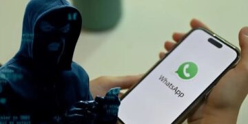 آيفون مهدد بالاختراق .. ثغرة صادمة في واتساب والشركة تحذر فورا