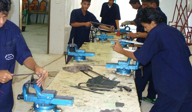 وزير العمل:  70% من العمالة في المانيا من خريجي التعليم الفني