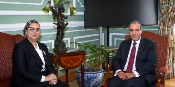 وزير الخارجية يستقبل رئيسة المجلس القومي للمرأة