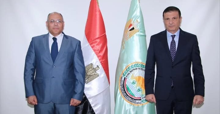 وزير الزراعة يبحث مع سفير مصر الجديد لدى الكويت تعزيز التعاون الزراعي