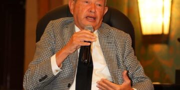 “ساويرس” خلال مؤتمر “ثنك كوميرشال”: “توقيع صفقة مراسي البحر الأحمر يزيد معدلات النمو وفرص العمل”