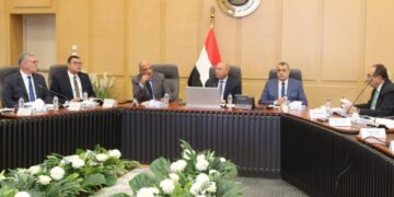 المجلس الأعلى للطاقة يناقش الإسراع في توفير “الطاقة” اللازمة