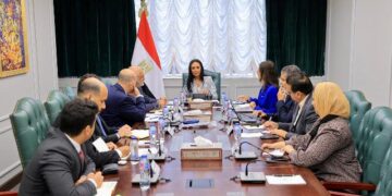 وزيرة التضامن تلتقي المدير التنفيذي لمصر بمجموعة البنك الدولي