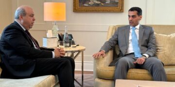 الحفني: العلاقات المصرية القطرية في مجال الطيران المدنى تشهد تطورا إيجابياً يعكس حرص الجانبين على تعزيز التعاون المشترك