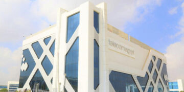 المصرية للاتصالات تعلن موافقتها المبدئية على العرض الملزم المقدم من “هيليوس للاستثمار” للشراكة