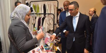 وزير الاستثمار  يفتتح معرض المشروعات الصغيرة والمتوسطة على هامش استضافة مصر للاجتماع السابع عشر لمجلس وزراء التجارة لمنطقة التجارة الحرة