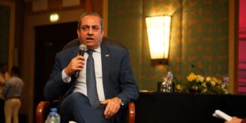  خالد عباس في النسحة التاسعة من “ثنك كوميرشال”: حجم استثمارات العاصمة الإدارية هذا العام بلغ نحو ٥٠ مليار جنيه