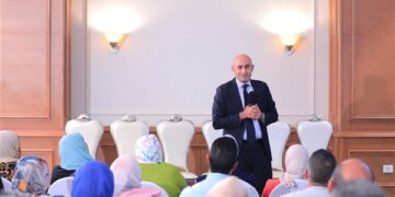 وزير التعليم يشهد إطلاق أولى تدريبات مادة البرمجة والذكاء الاصطناعي لمعلمي الحاسب الآلي “المرحلة الثانوية”