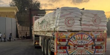 إطلاق قافلة زاد العزة الـ43 بحمولة 3000 طن مساعدات إلى غزة