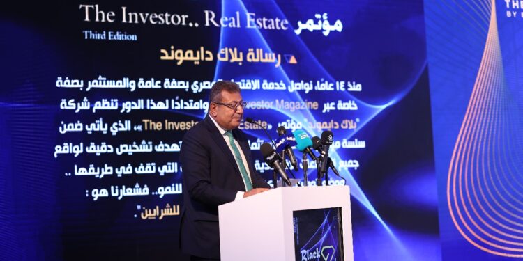 طارق شكري : عدد المطورين ارتفع من 75 مطورًا إلى 15 ألفا في 10 سنوات