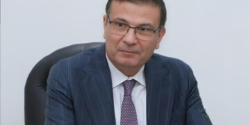 وزير الزراعة يهنئ 9 من باحثي مركز البحوث الزراعية تم إدراجهم ضمن قائمة ستانفورد لأفضل العلماء