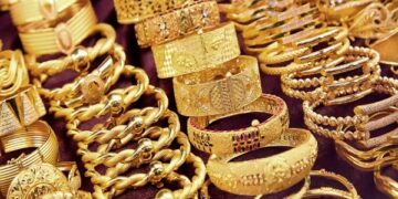 هبوط حاد في أسعار الذهب.  ومفاجأة في سعر عيار 21