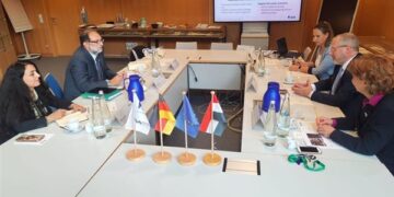 رئيس هيئة سلامة الغذاء يعقد سلسلة لقاءات مع كبار المسؤولين الألمان لتعزيز التعاون في إدارة المخاطر وتقييم سلامة الأغذية