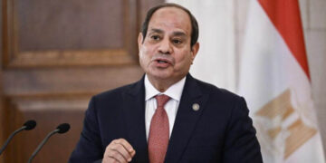 الرئيس السيسى: مصر لا تنسى الدور المهم للقوات المسلحة الجزائرية فى حرب أكتوبر