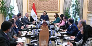 رئيس الوزراء يستعرض مستجدات مشروع إعادة إحياء منطقة نزلة السمان كمقصد سياحي