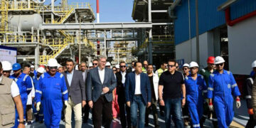 رئيس الوزراء يبدأ جولة ميدانية جديدة لتفقد وافتتاح عددٍ من المشروعات التنموية والخدمية بمحافظة السويس