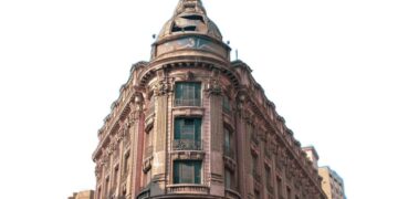 تحويل مبنى عمر أفندى بشارع عبد العزيز إلى فندق سياحى