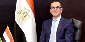 وزارة الاستثمار  تستعرض المرحلة الأولى من منصة التجارة الخارجية ضمن خطة الإصلاحات الشاملة