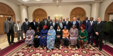 وزير الخارجية يلتقي سفراء الدول الافريقية المعتمدين لدى اليونسكو