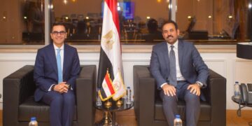 وزير الاستثمار يبحث مع الرئيس التنفيذي لجهاز مستقبل مصر للتنمية المستدامة التعاون في مجالات دعم سلاسل الإمداد وتوريد السلع الاستراتيجية