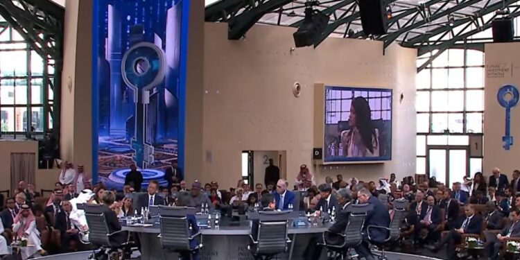 وزيرة التعاون الدولي تُشارك بالجلسة العامة لمؤتمر مبادرة مستقبل الاستثمار بالمملكة العربية السعودية