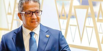 فوز خالد العناني مدير عام اليونسكو باكتساح