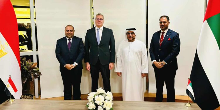 وزير البترول والثروة المعدنية يشهد توقيع ثلاث اتفاقيات مع إمارة الفجيرة