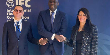 وزيرا الاستثمار والتخطيط يبحثان مع مؤسسة التمويل الدولية (IFC) التوسع في آليات تمويل القطاع الخاص وتنفيذ وثيقة سياسة ملكية الدولة