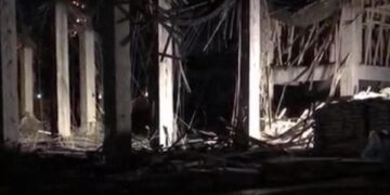 وزير العمل يتابع حادث انهيار سقف خرساني بالمحلة الكبرى ويوجه بإعداد تقرير عاجل لاتخاذ الإجراءات اللازمة