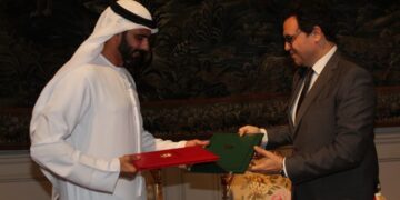 وزير الثقافة المصري ونظيره الإماراتي يوقعان مذكرة تفاهم للتعاون في المجال الثقافي