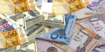 أسعار العملات في مصر اليوم الإثنين