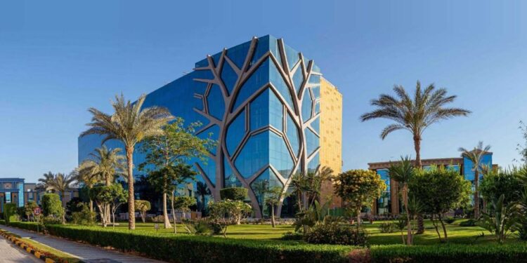 مينافارم وIAVI وبروبيوجن تطلقان تعاونًا استراتيجيًا في إفريقيا