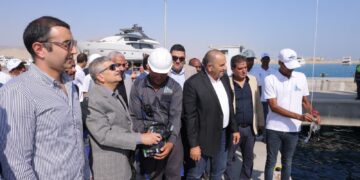 الفريق أسامة ربيع يشهد تدشين باكورة إنتاج شركة قناة السويس للقوارب الحديثة من اليخوت السياحية