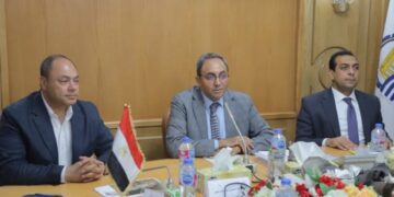 رئيس هيئة تنمية الصعيد ومحافظ قنا يبحثان سبل التعاون لدعم التنمية المستدامة بالمحافظة